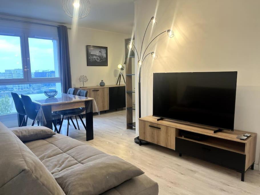 Vulcain 2, 11Eme, Ile De Nantes, 4Pers, Parking Inclus Apartment Exterior photo
